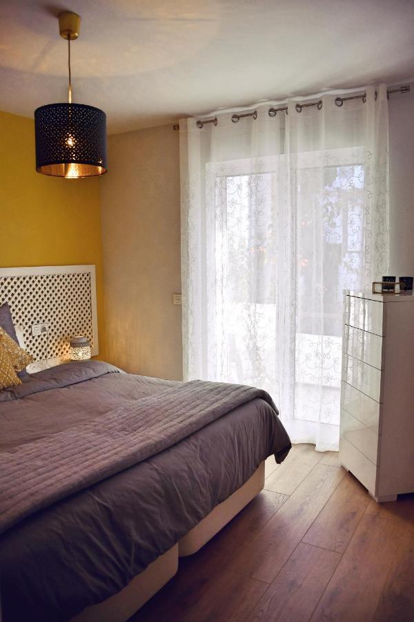 Yellow Jasper - Gemstone Getaway Marbella Exteriér fotografie